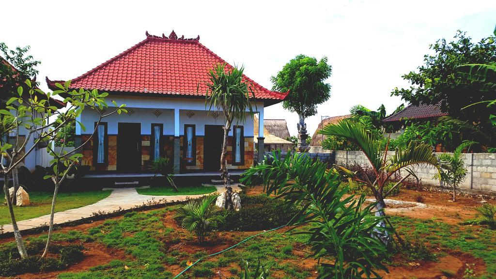 Kubu Sunset Guest House Nusa Lembongan  Exterior photo